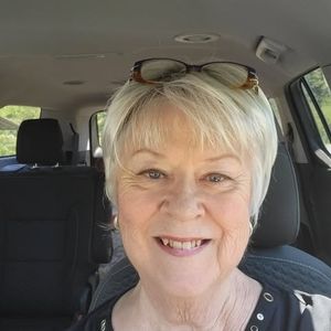 Meet your Posher, Donna